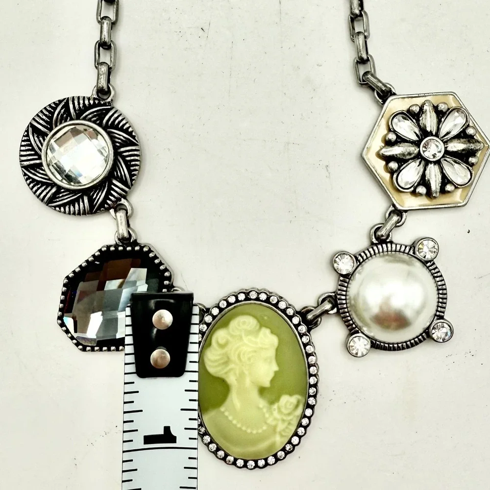 Retirired Lia Sophia Nostalgia Necklace Cameo Crystal Pearl 15–19" Vintage Look - Picture 4 of 9